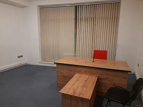 Kirayə verilir 1 otaqlı ofis 35 m²