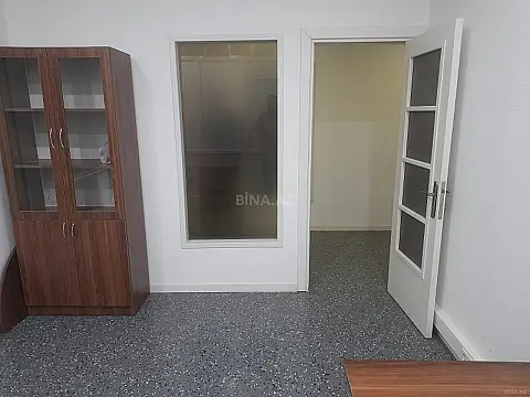 Kirayə verilir 1 otaqlı ofis 12 m²