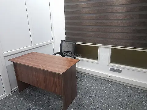 Kirayə verilir 1 otaqlı ofis 12 m²