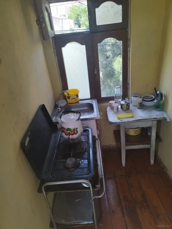 Kirayə verilir 1 otaqlı həyət evi 18 m²