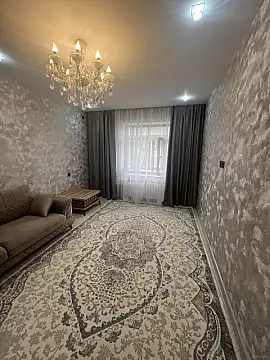 Kirayə verilir 2 otaqlı mənzil 85 m²