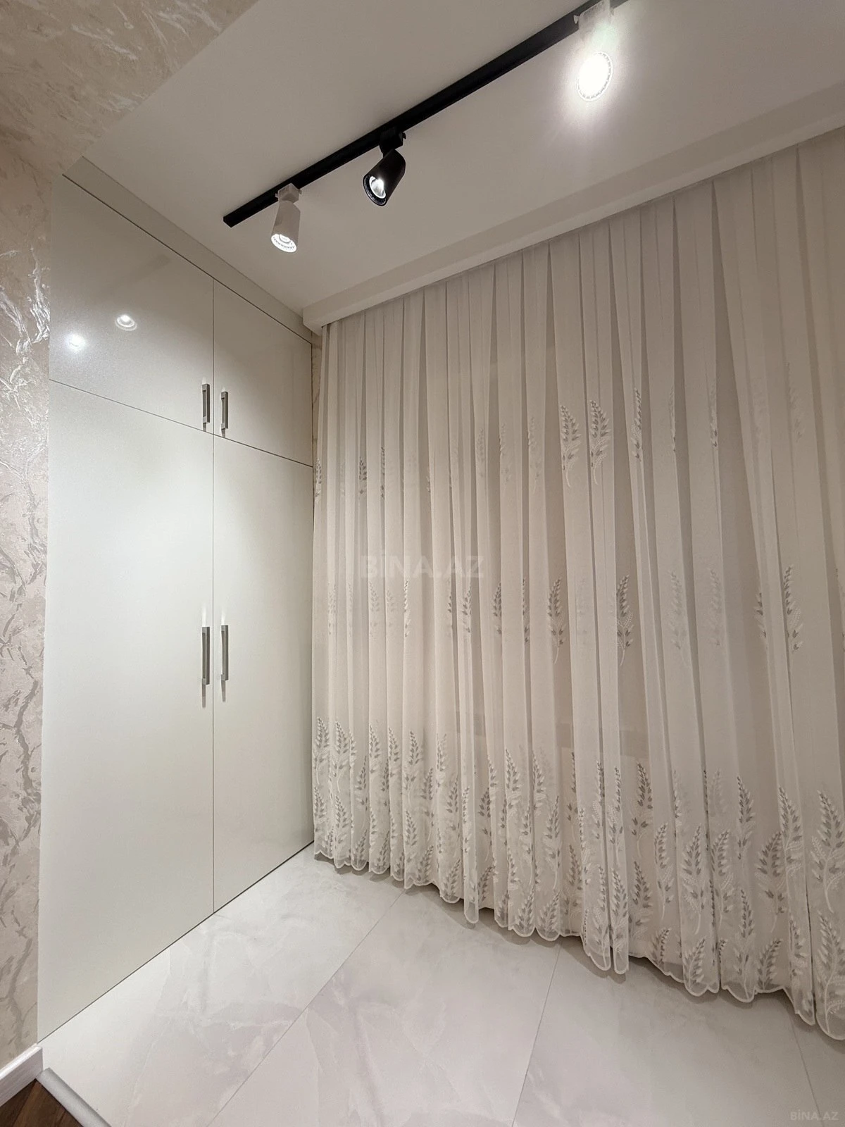 Satılır 3 otaqlı mənzil 70 m²