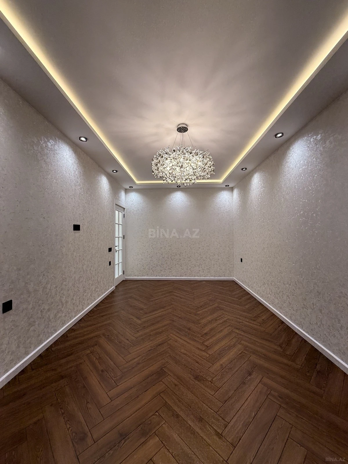 Satılır 3 otaqlı mənzil 70 m²