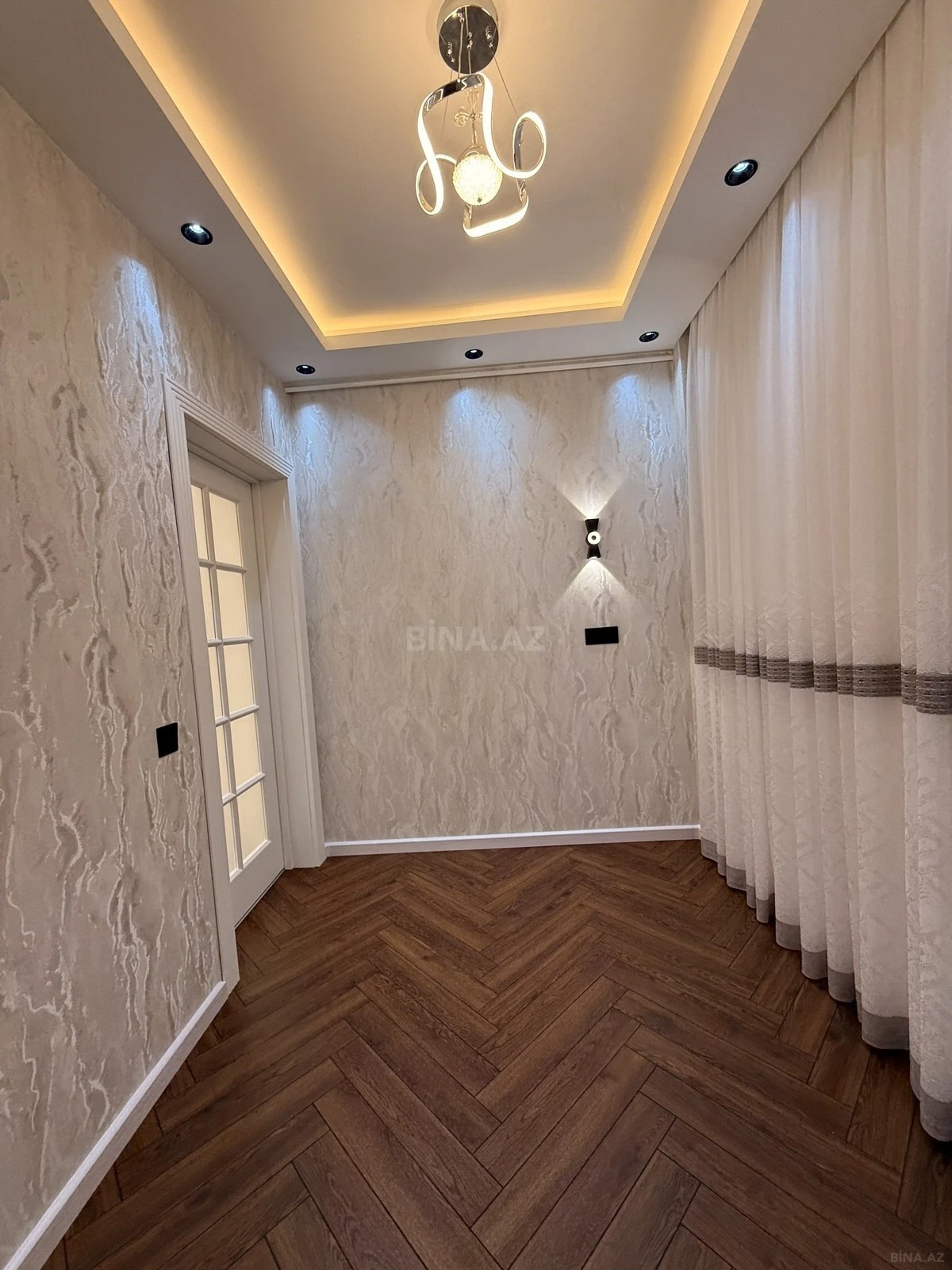 Satılır 3 otaqlı mənzil 70 m²