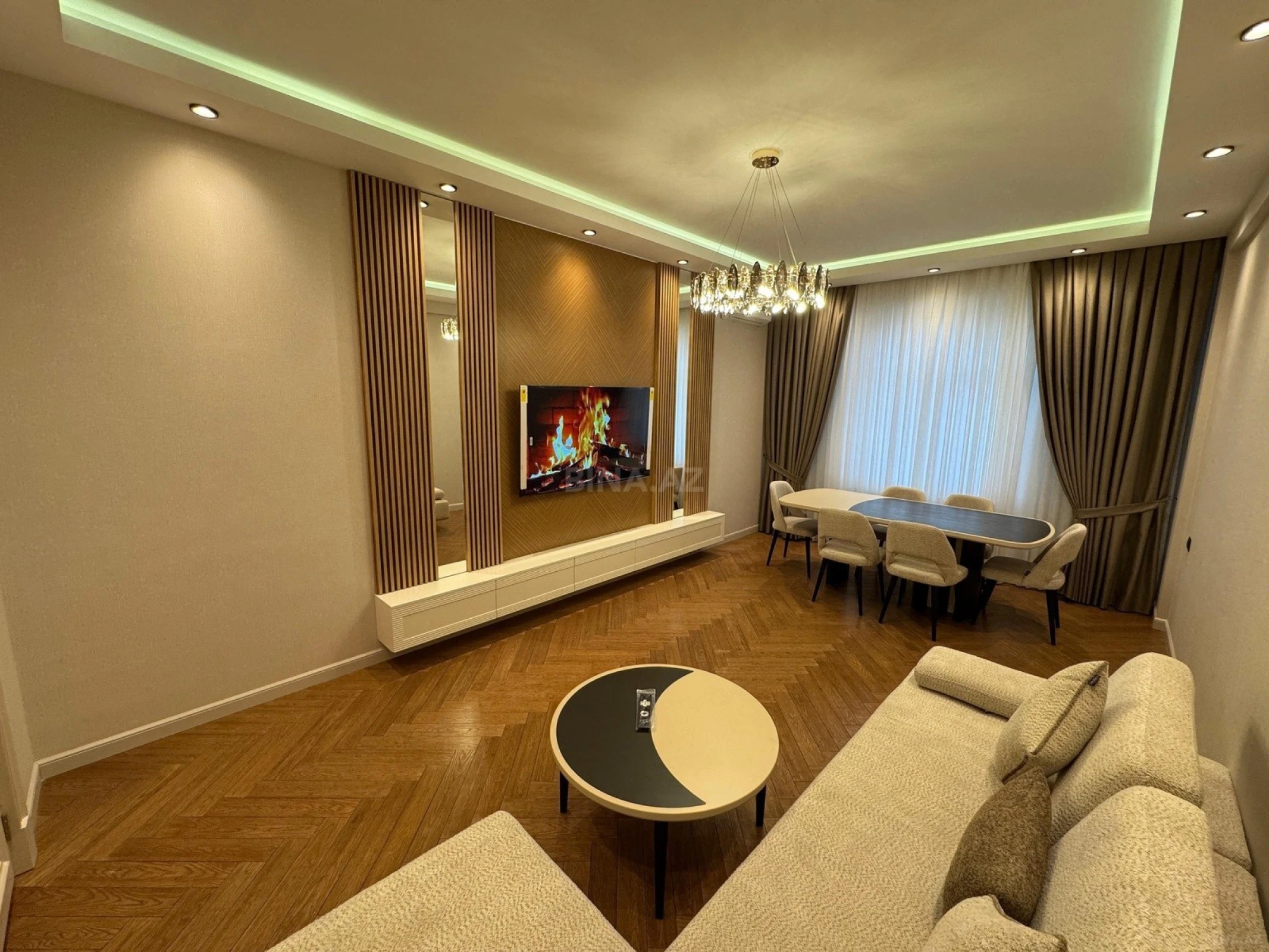 Satılır 3 otaqlı mənzil 120 m²