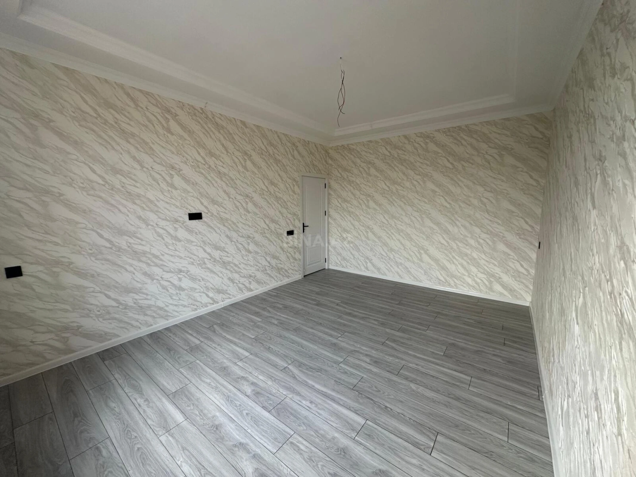 Satılır 4 otaqlı həyət evi 100 m²