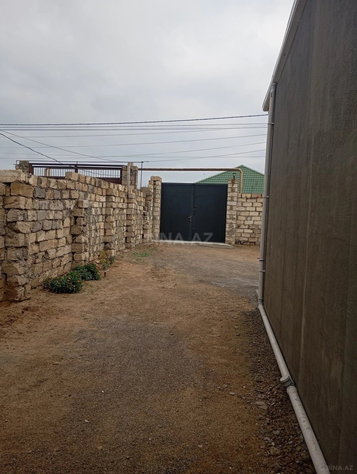 Satılır 3 otaqlı həyət evi 90 m²