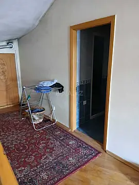 Satılır 6 otaqlı həyət evi 300 m²