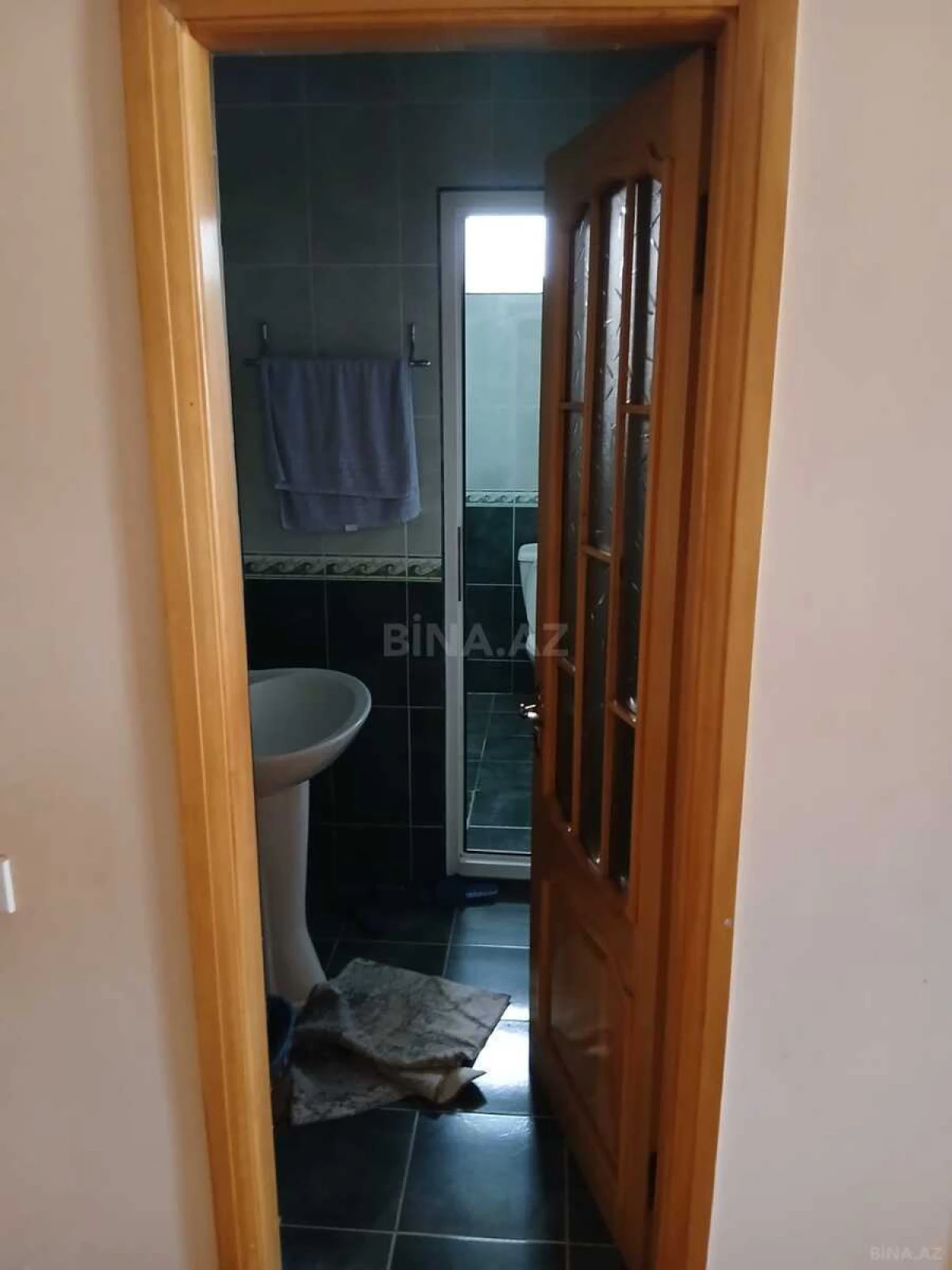 Satılır 6 otaqlı həyət evi 300 m²