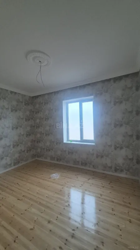 Satılır 4 otaqlı həyət evi 110 m²