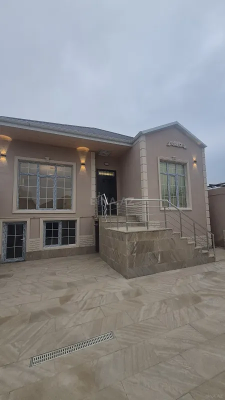 Satılır 4 otaqlı həyət evi 110 m²