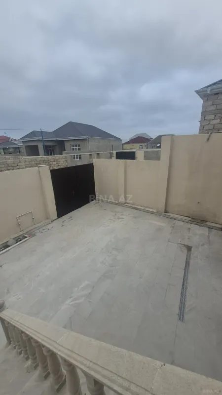Satılır 4 otaqlı həyət evi 125 m²
