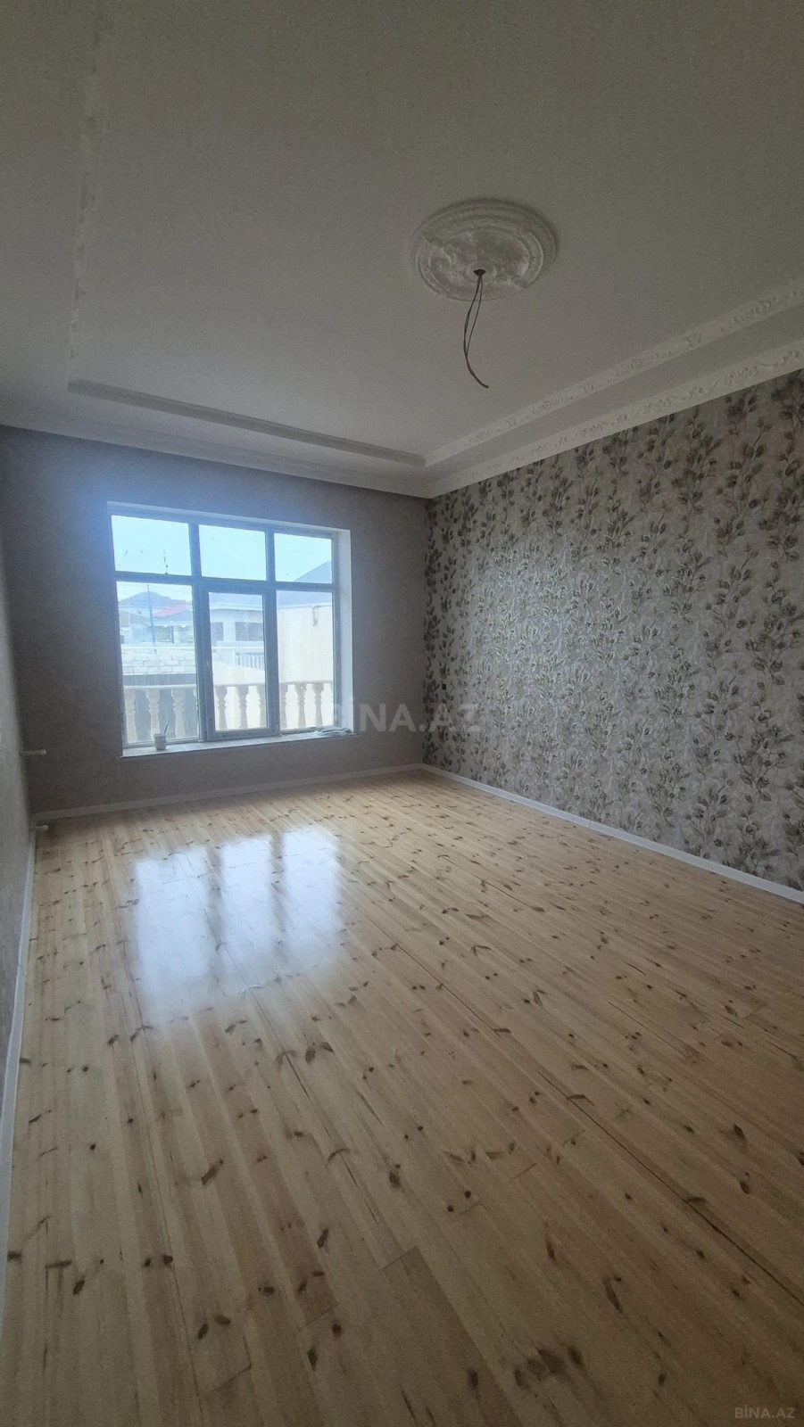 Satılır 4 otaqlı həyət evi 125 m²