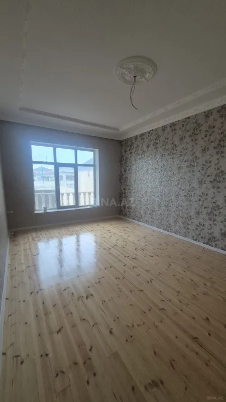 Satılır 4 otaqlı həyət evi 125 m²