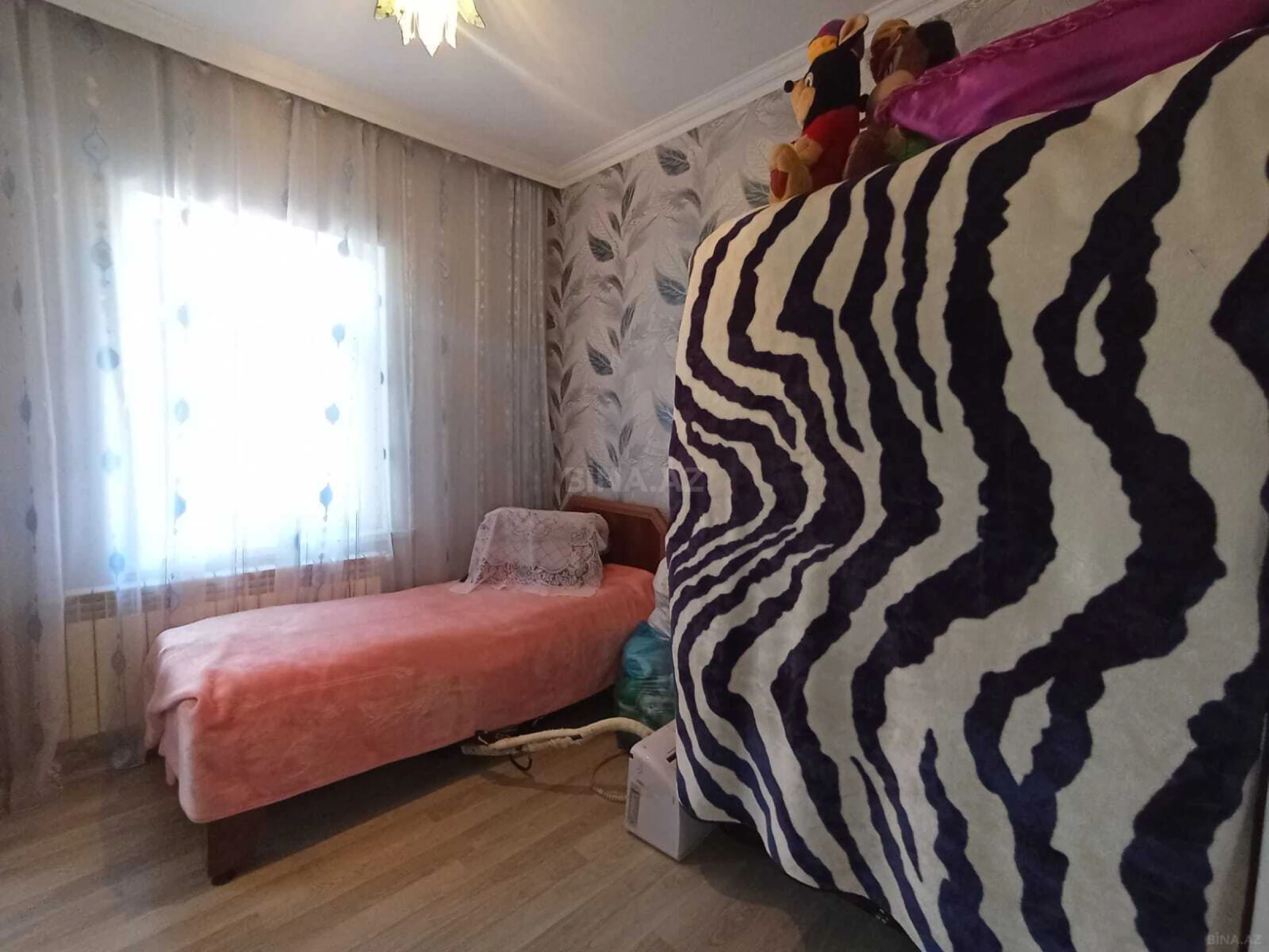Satılır 5 otaqlı həyət evi 115 m²