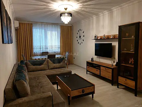 Kirayə verilir 2 otaqlı mənzil 80 m²