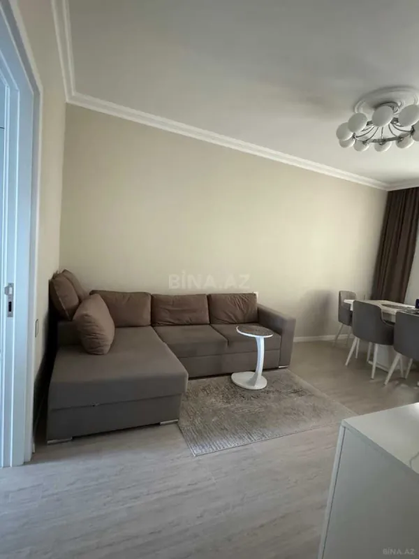 Satılır 2 otaqlı mənzil 60 m²