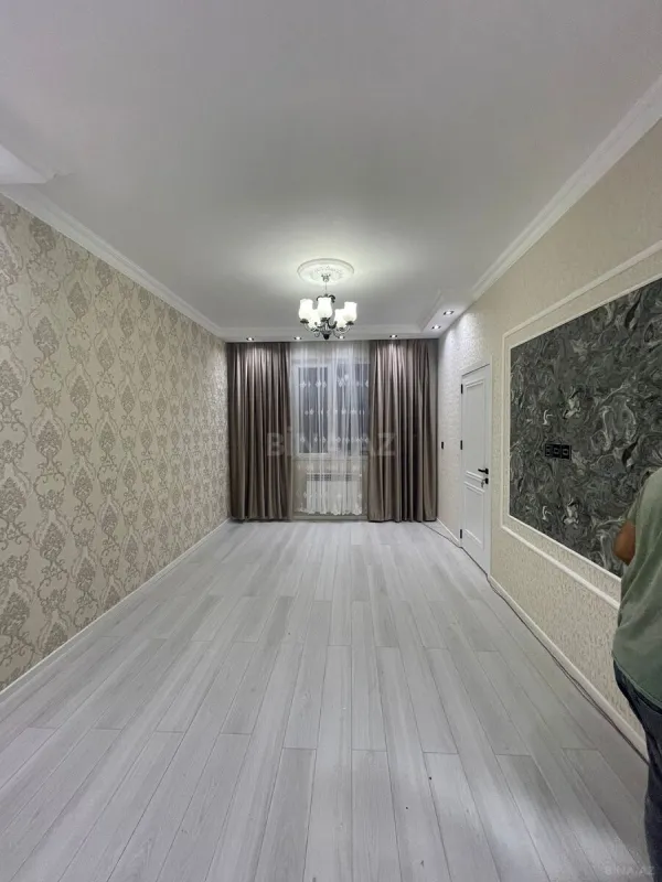 Satılır 2 otaqlı mənzil 58 m²