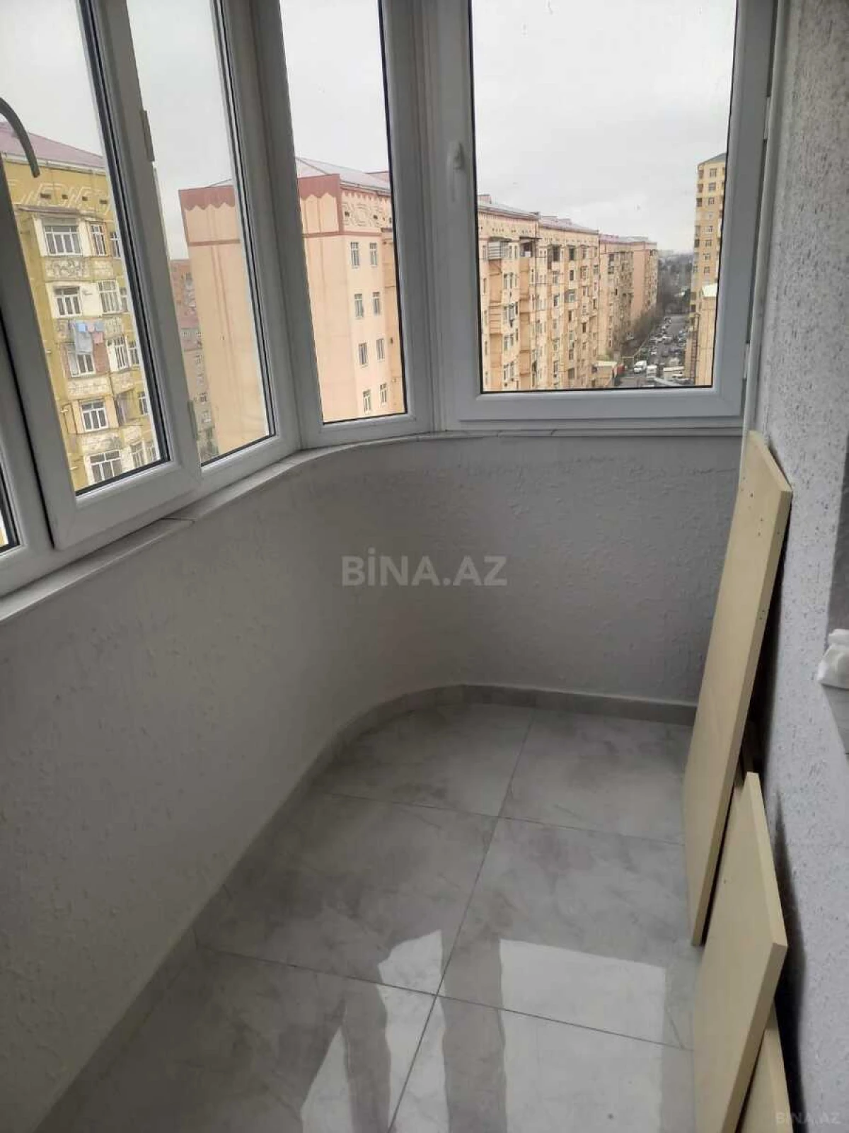 Kirayə verilir 3 otaqlı mənzil 105 m²