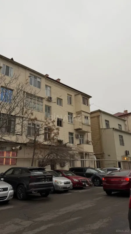 Satılır 3 otaqlı mənzil 58 m²