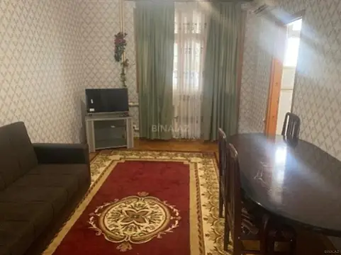 Kirayə verilir 2 otaqlı mənzil 50 m²