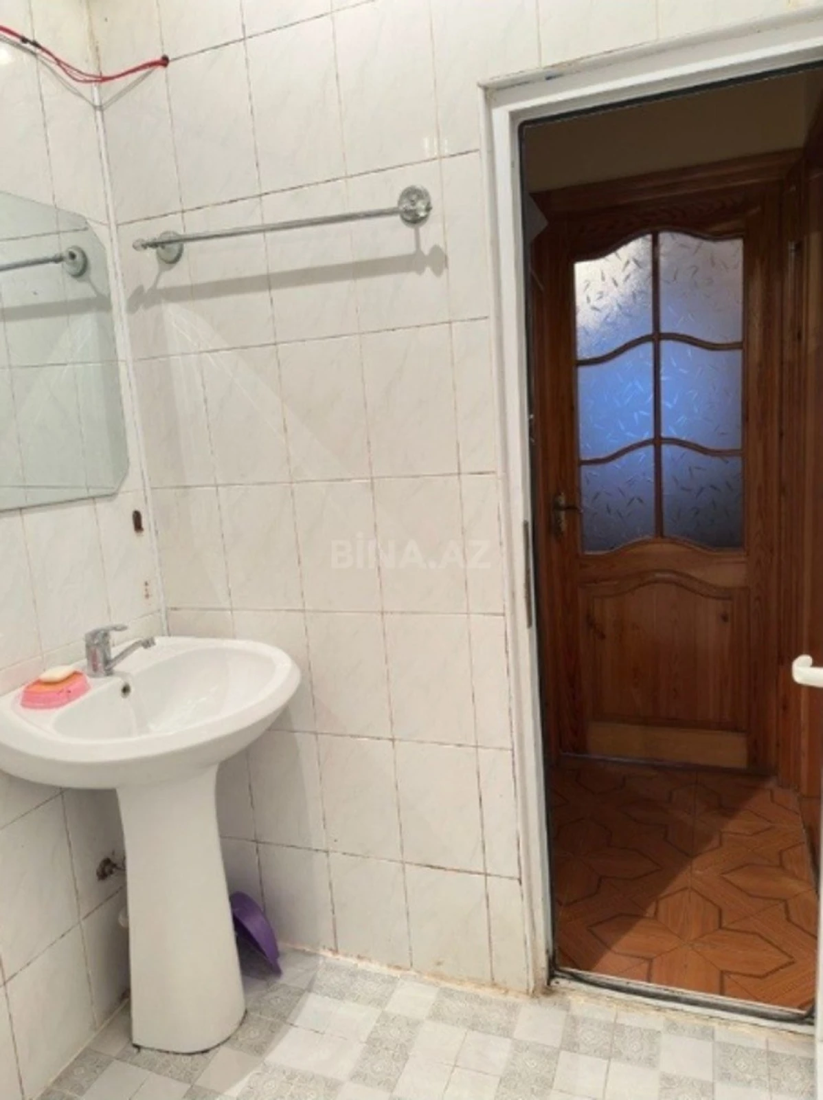 Kirayə verilir 2 otaqlı mənzil 50 m²