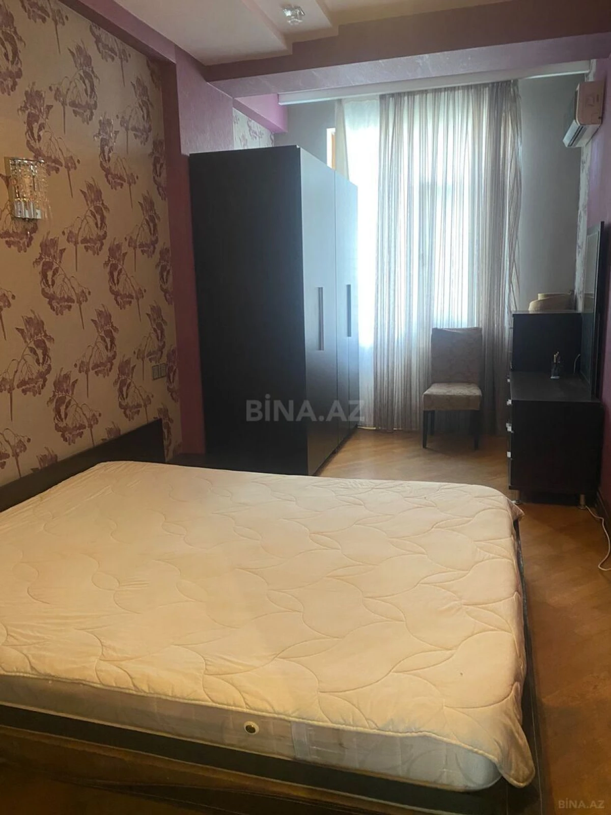 Kirayə verilir 2 otaqlı mənzil 76 m²