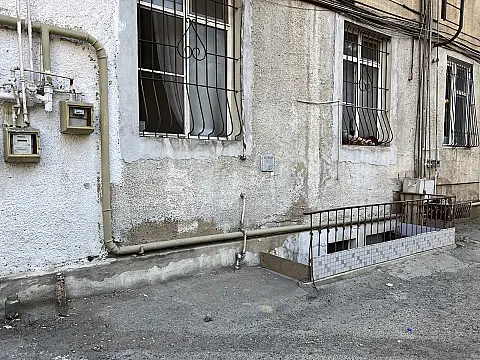 Satılır obyekt 80 m² — Bakı, Nərimanov 80.00 m²