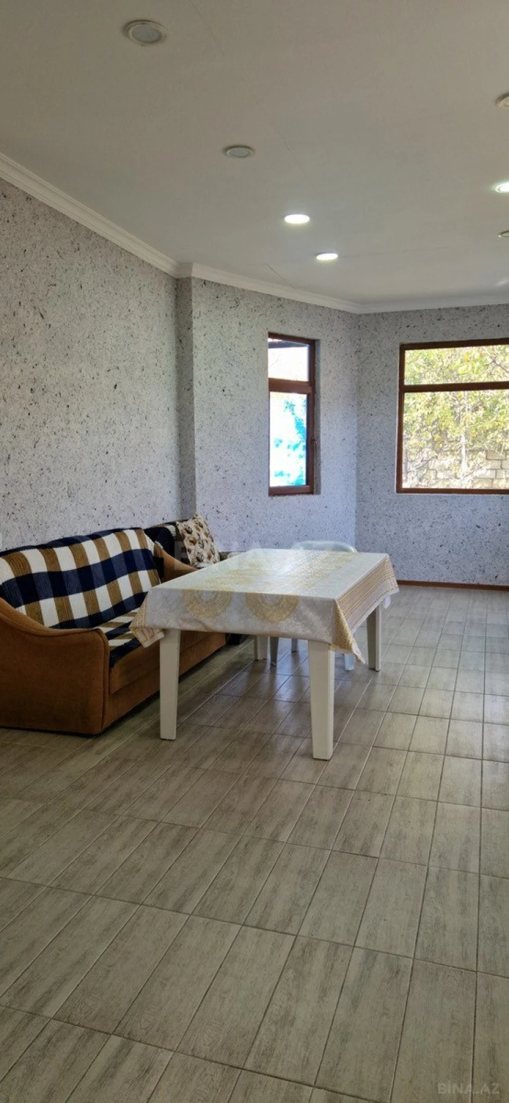 Satılır 4 otaqlı həyət evi 111 m²