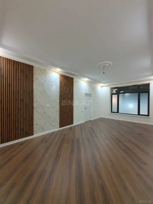 Satılır 6 otaqlı həyət evi 250 m²