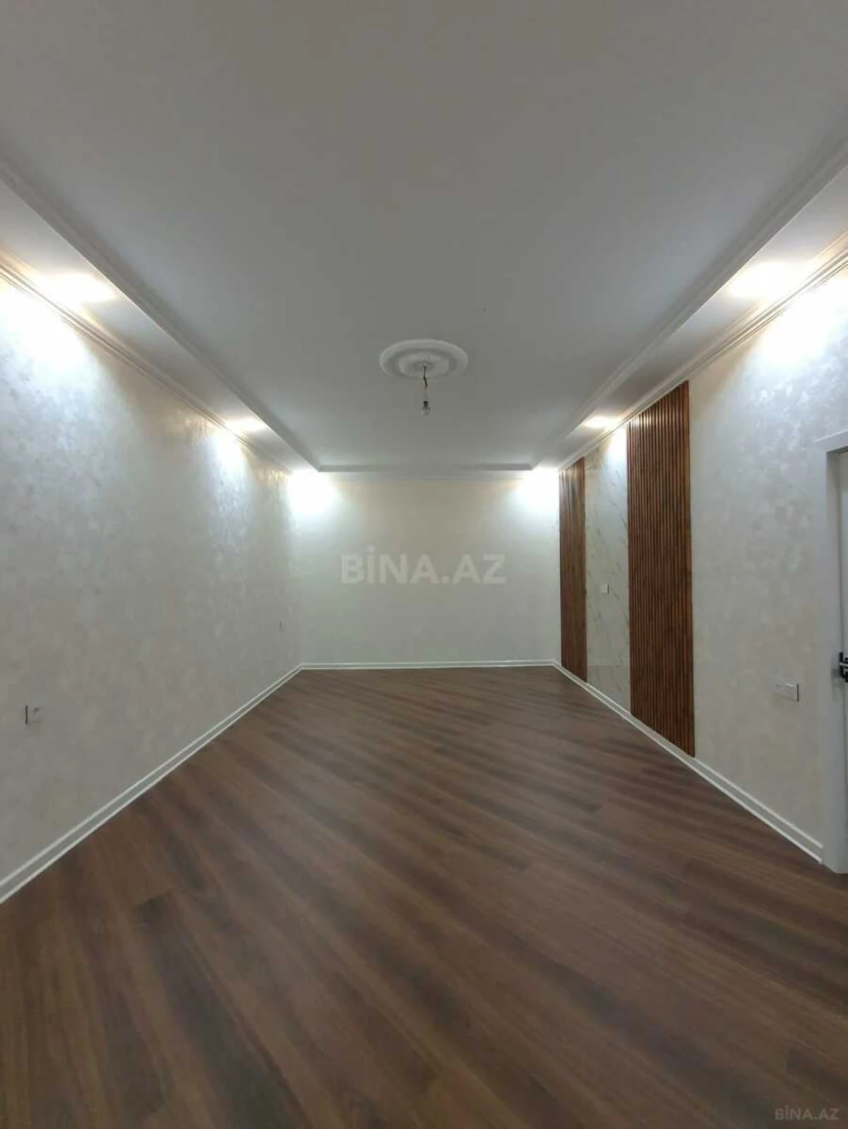 Satılır 6 otaqlı həyət evi 250 m²