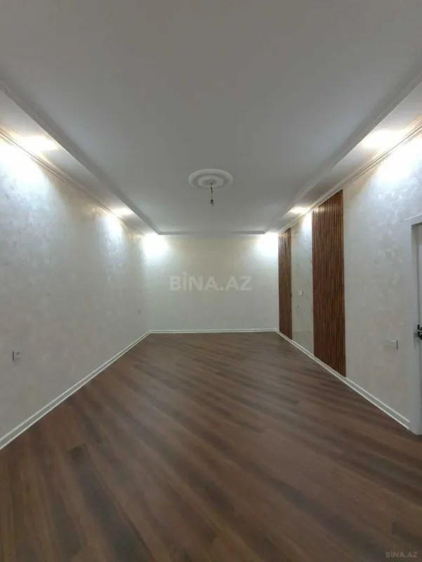 Satılır 6 otaqlı həyət evi 250 m²