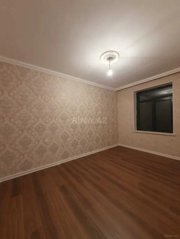 Satılır 6 otaqlı həyət evi 250 m²