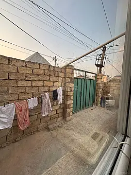 Satılır 3 otaqlı həyət evi 80 m²