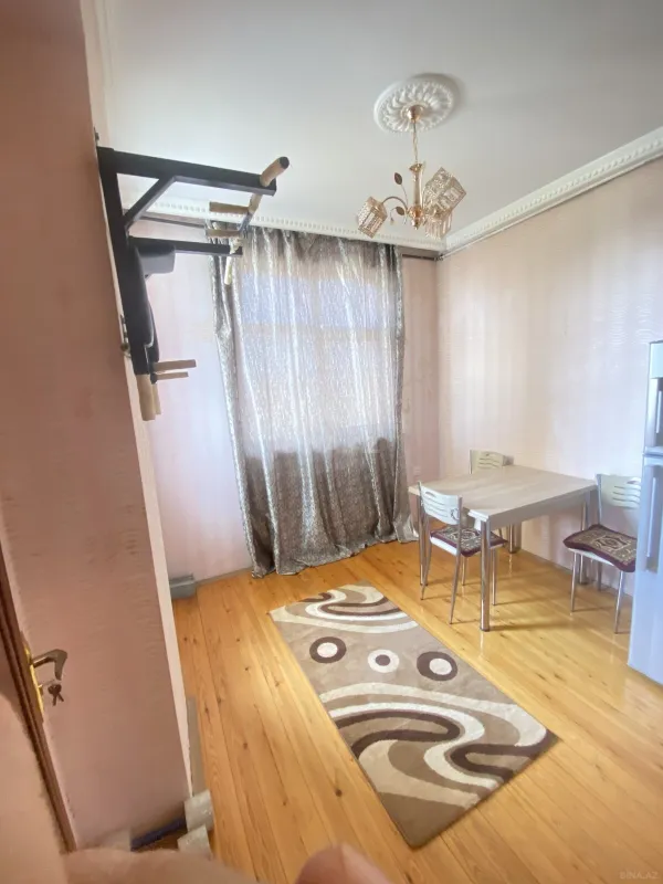 Kirayə verilir 3 otaqlı mənzil 72 m²
