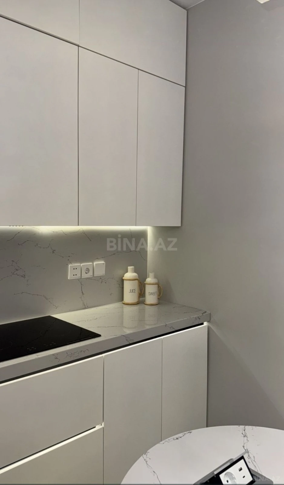 Satılır 2 otaqlı mənzil 68 m²