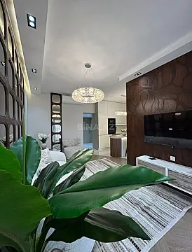 Satılır 2 otaqlı mənzil 68 m²