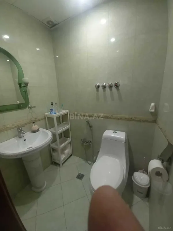 Satılır 3 otaqlı mənzil 120 m²