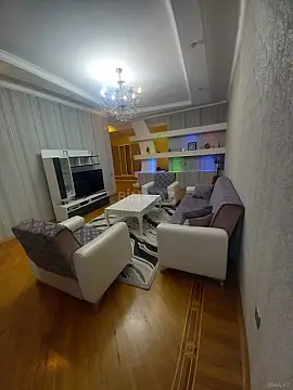 Satılır 3 otaqlı mənzil 120 m²