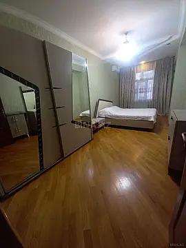 Satılır 3 otaqlı mənzil 120 m²