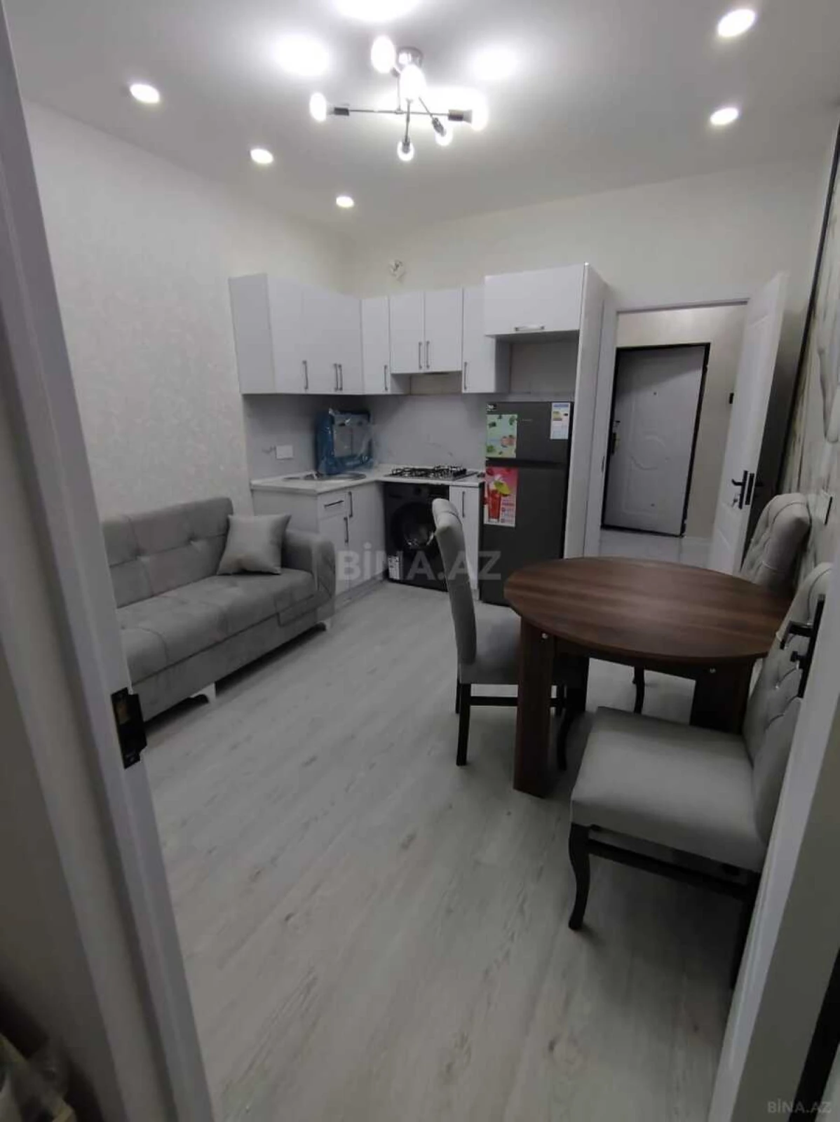 Satılır 2 otaqlı mənzil 30 m²