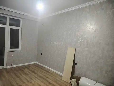 Satılır 2 otaqlı mənzil 83 m²
