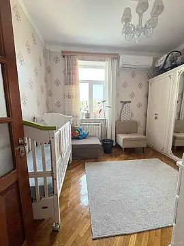 Satılır 3 otaqlı mənzil 96 m²