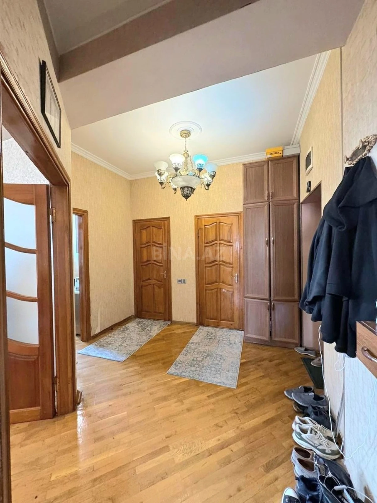 Satılır 3 otaqlı mənzil 96 m²