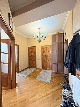 Satılır 3 otaqlı mənzil 96 m²