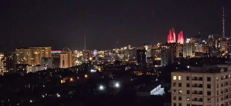 Kirayə verilir 2 otaqlı mənzil 100 m²