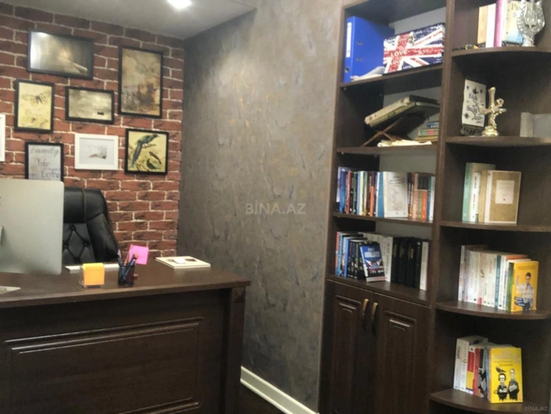 Kirayə verilir 4 otaqlı mənzil 181 m²