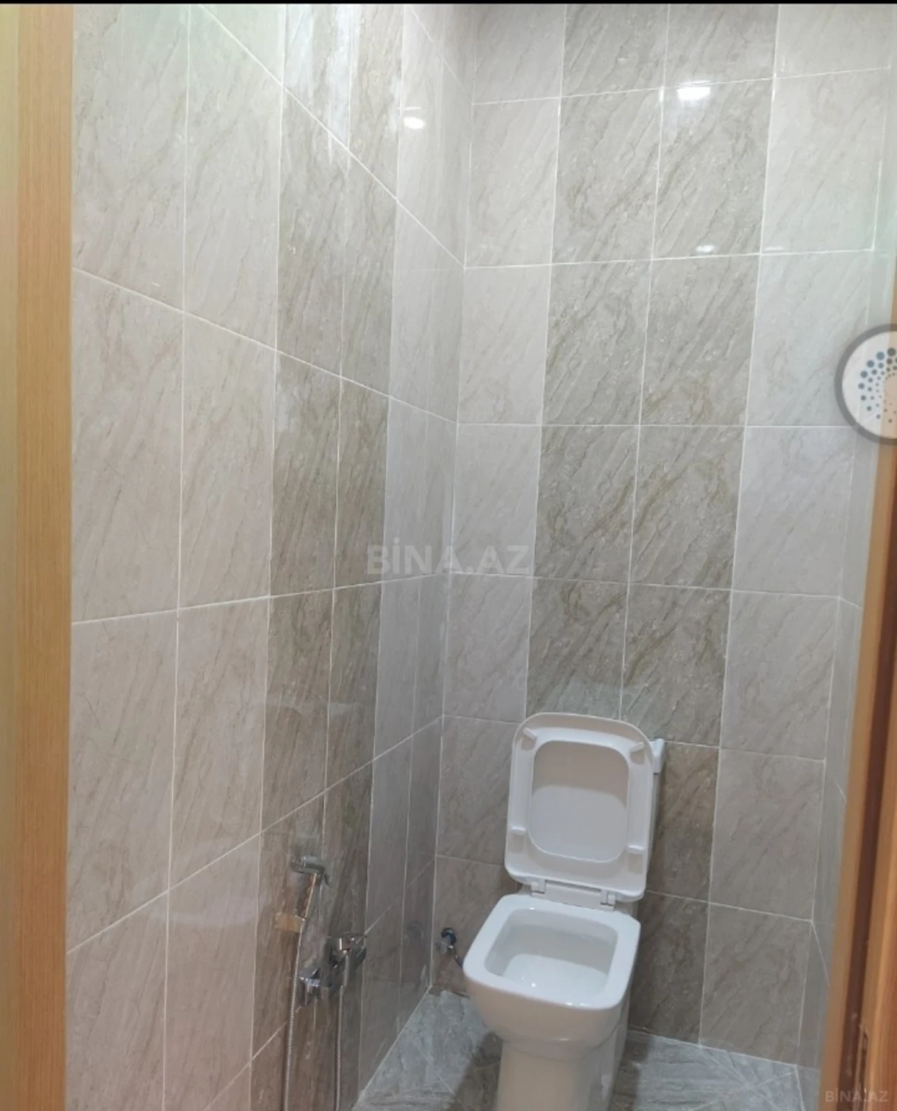 Satılır 2 otaqlı mənzil 90 m²
