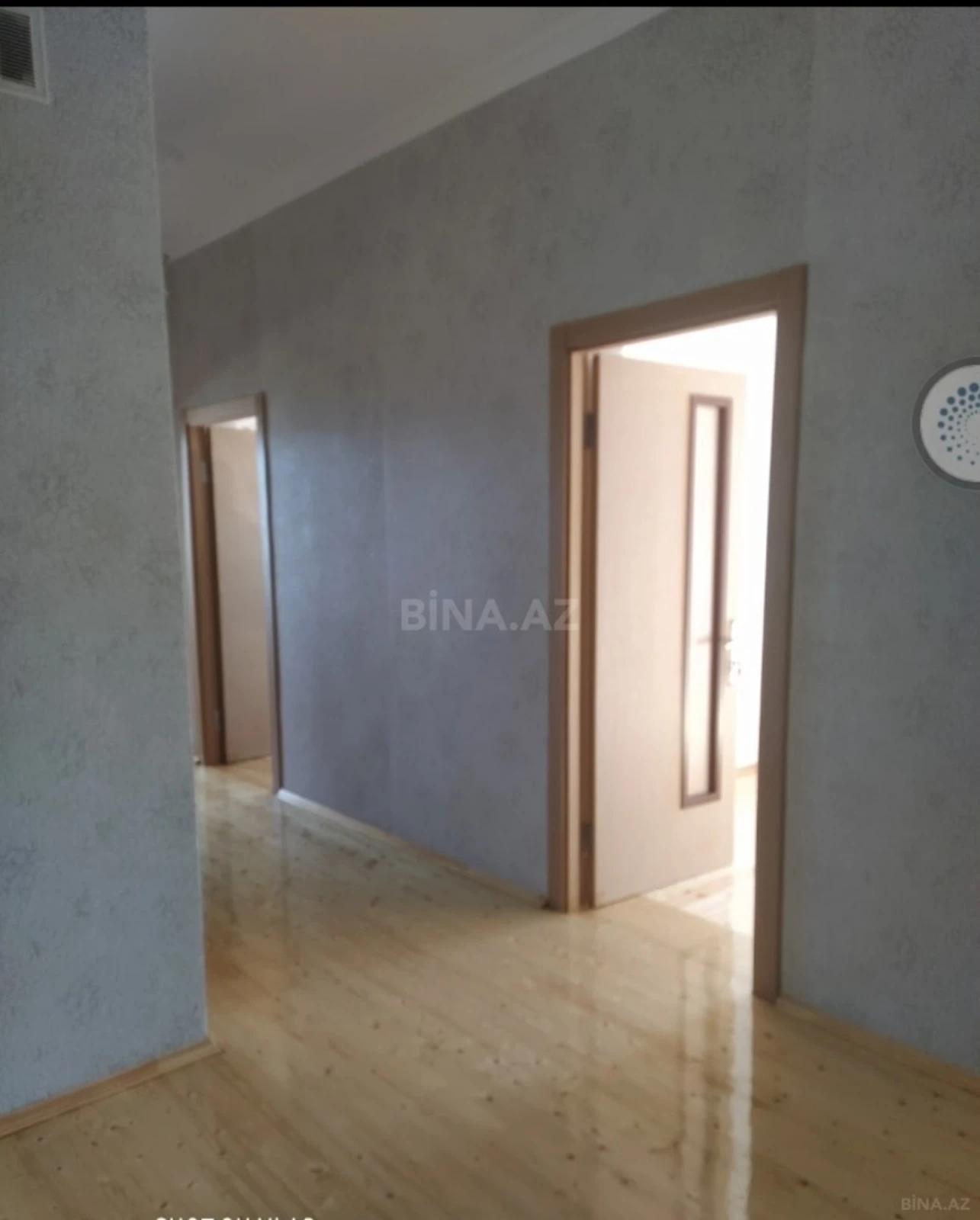 Satılır 2 otaqlı mənzil 90 m²
