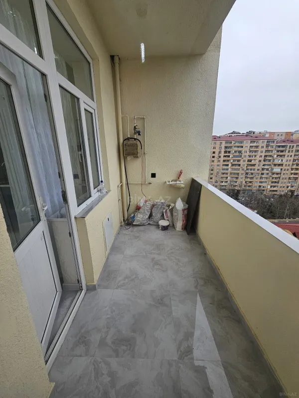 Satılır 3 otaqlı mənzil 105 m²